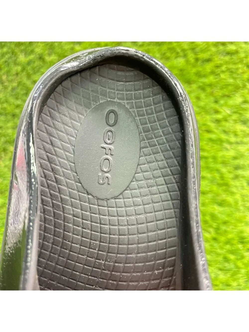 Oofos OOcloog Luxe Clog Womens Size 7 Patent Black Casual Walking Recovery Shoes